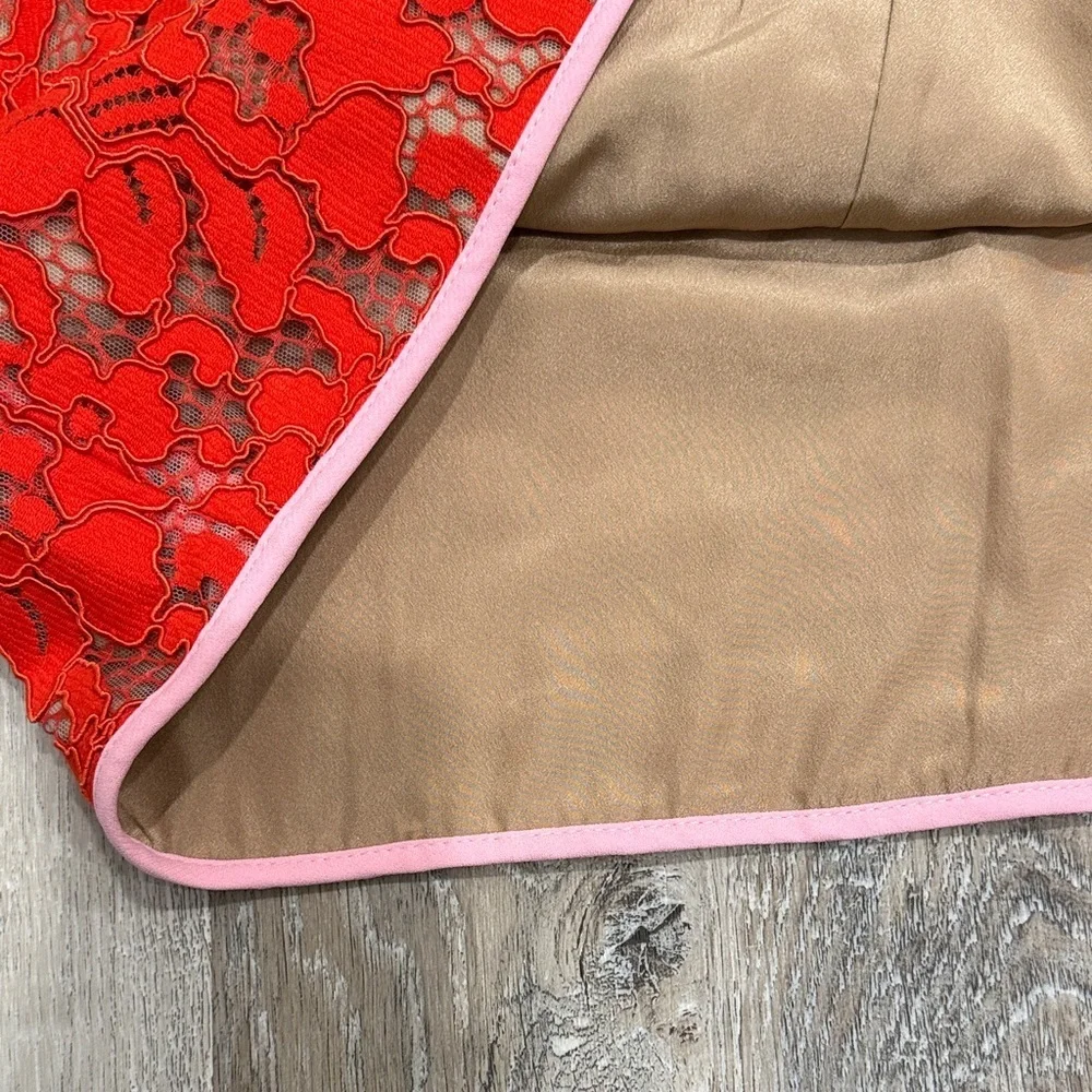 NWT M S G M  Milano Elegant Red Lace Skirt sz 42  sz m/l